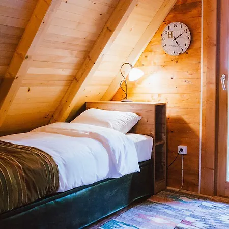 Treehouse Bosnia Sarajevo * Trnovo